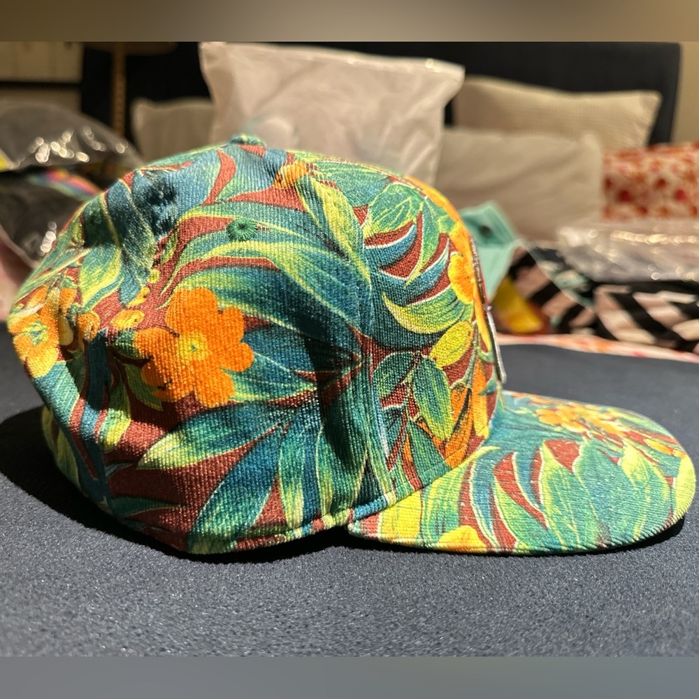 Singer Anuhea’s Tropical Floral Cap